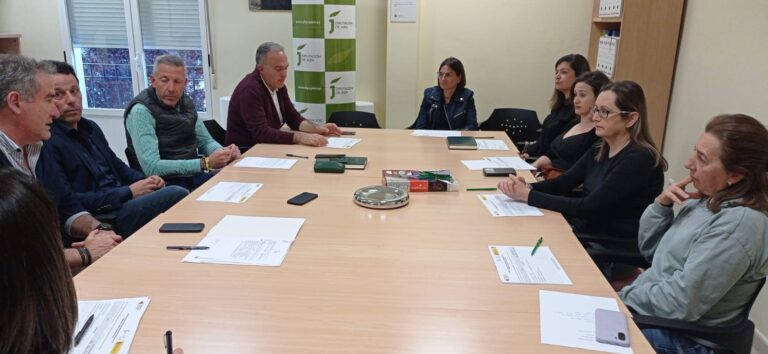 COnstitución mesa de trabajo de Segura de la Sierra. Abril 2024 (5)